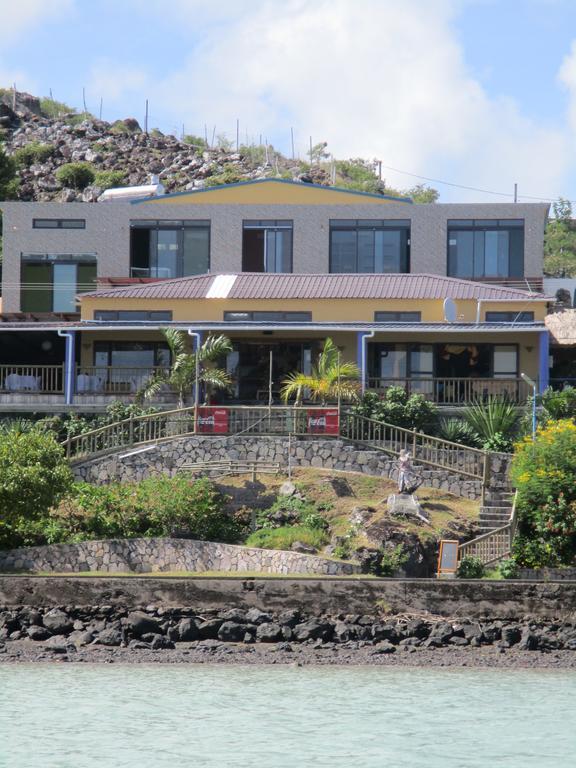 Le Pandanus Hotel Quatre Vents Exterior photo