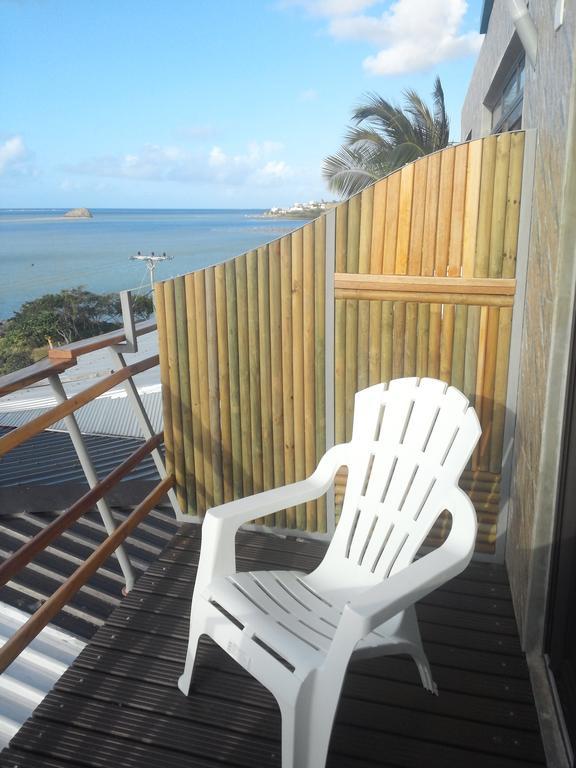 Le Pandanus Hotel Quatre Vents Exterior photo